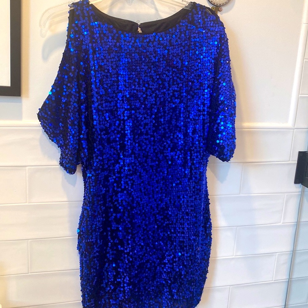 Blue sequence short aqua dress